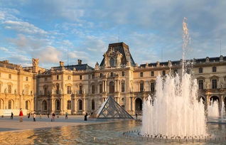法國的盧浮宮作文開頭