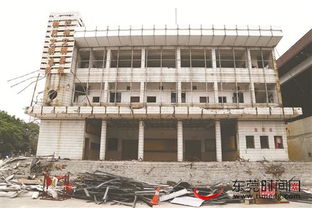 寫文化廣場(chǎng)作文開(kāi)頭結(jié)尾