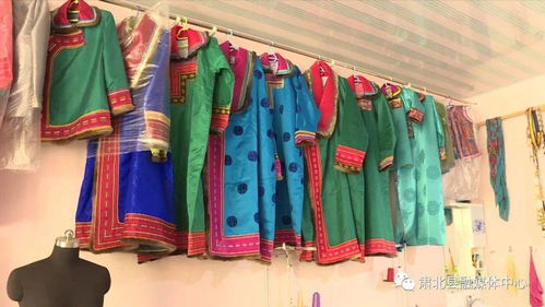 蒙古族服飾作文開(kāi)頭