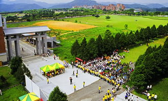 四級(jí)下冊(cè)作文校園美景