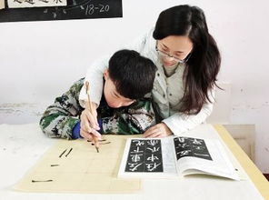 做最美麗校園人作文寫(xiě)人