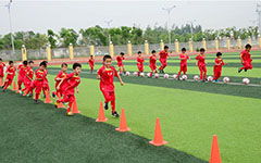 校園趣事作文600字六級(jí)