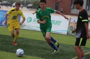 校園足球比賽作文初中生