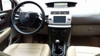 注意事項(xiàng),手動(dòng)擋,駕駛