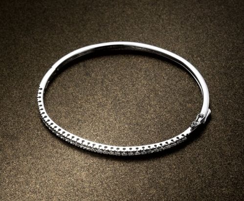 佩戴,手鐲,白金,注意事項