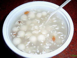 糯米酒儲存的注意事項(xiàng),糯米酒煲雞的注意事項(xiàng),糯米酒釀酒注意事項(xiàng)