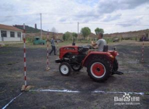 拖拉機倒車注意事項