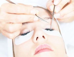 補(bǔ)睫毛注意事項