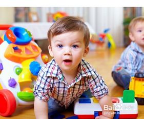 幼兒園玩積木注意事項(xiàng),幼兒搭積木的注意事項(xiàng),幼兒園玩積木安全注意事項(xiàng)