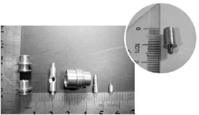 安裝內(nèi)孔車刀的注意事項(xiàng)有哪些?,車刀安裝時(shí)的注意事項(xiàng),車床車刀安裝的注意事項(xiàng)