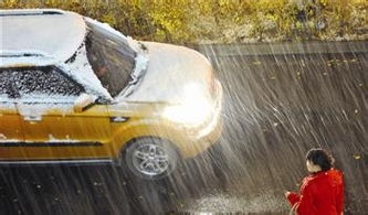 大雪天氣行車注意事項,大雪天氣車輛注意事項,下大雪開車注意事項