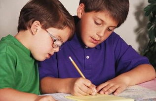 用英語(yǔ)寫(xiě)過(guò)馬路的注意事項(xiàng),寫(xiě)英語(yǔ)通知的注意事項(xiàng),用英語(yǔ)寫(xiě)上網(wǎng)注意事項(xiàng)