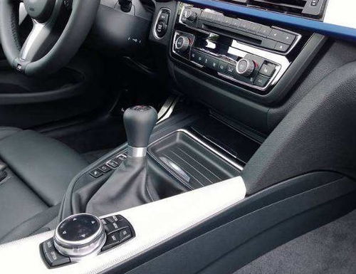 開手動擋的車注意事項