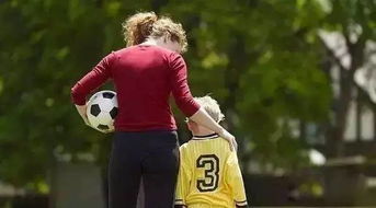 踢足球英語注意事項