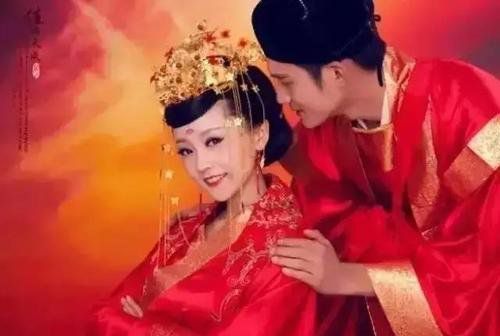 看完這兩個(gè)故事，你會(huì)珍惜對(duì)方一輩子