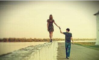 駱駝和他的姑娘