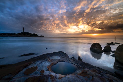 樂(lè)于助人的吳佳俊