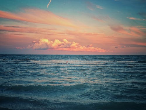 金丹了你說宇宙都是咱家的小說主角秦川在線閱讀