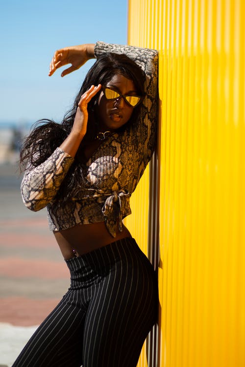 年致敬最美逆行者詩(shī)歌