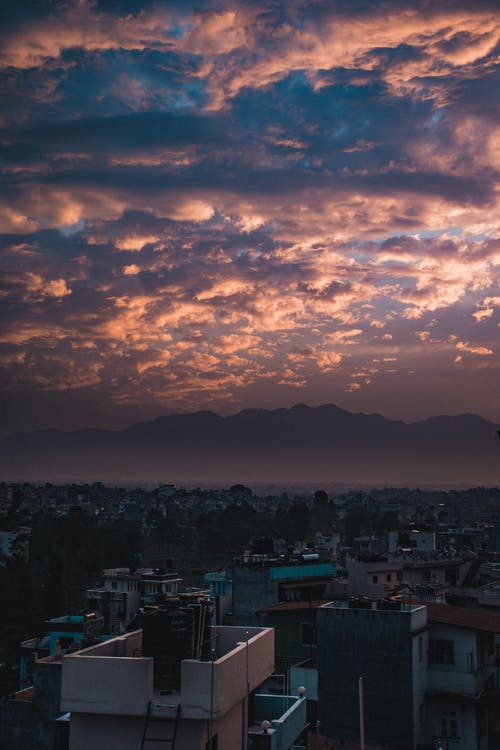 有關(guān)六年級(jí)日記合集九篇