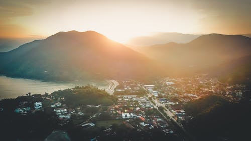 壓垮父親的一捆稻草 壓垮父親的一捆稻草