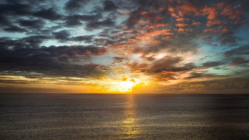 立春現(xiàn)代詩(shī)歌大全