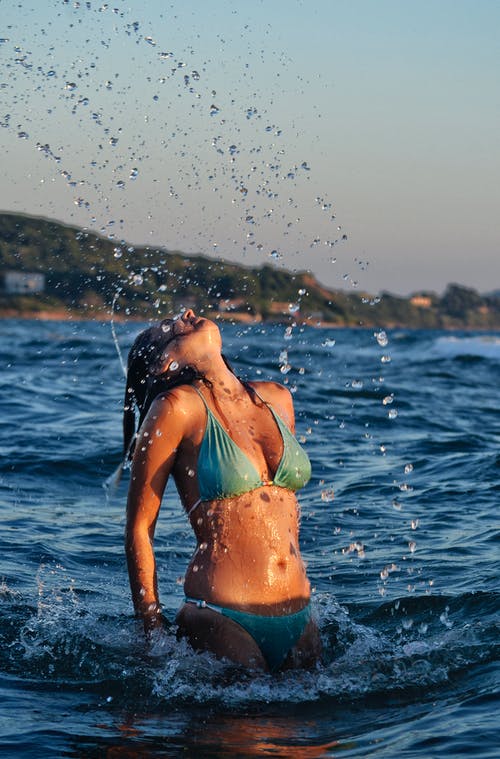 山行·布谷飛飛勸早耕原文、翻譯及賞析