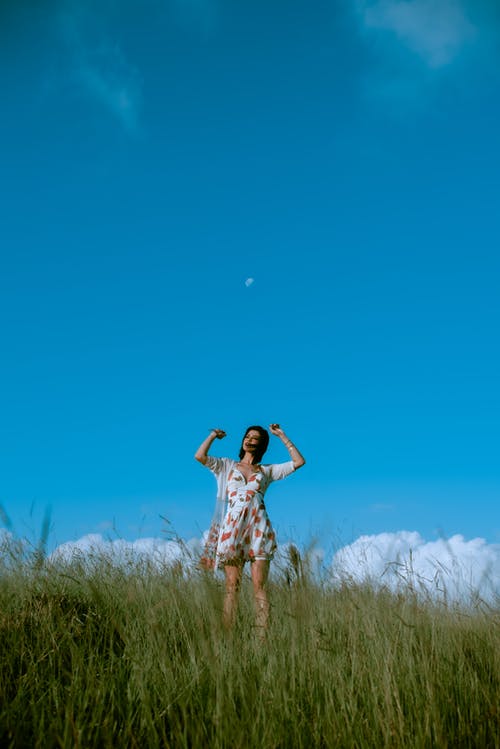 現(xiàn)在漢語中虛詞的運(yùn)用