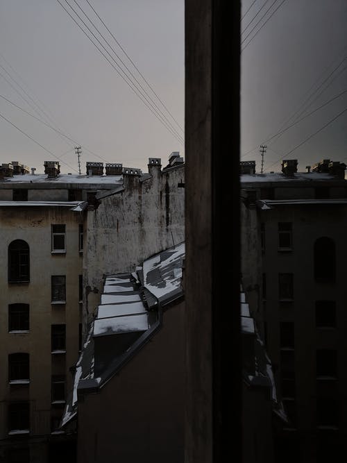 都市仙尊歸來小說萬華陳小天唐雨寧目錄閱讀