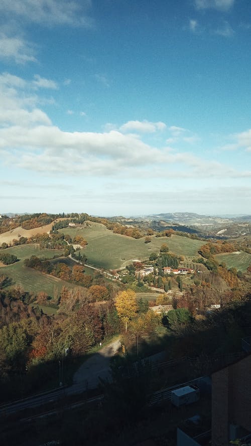 關(guān)于輕叩詩(shī)歌的大門作文錦集5篇 關(guān)于輕叩詩(shī)歌的大門作文錦集5篇