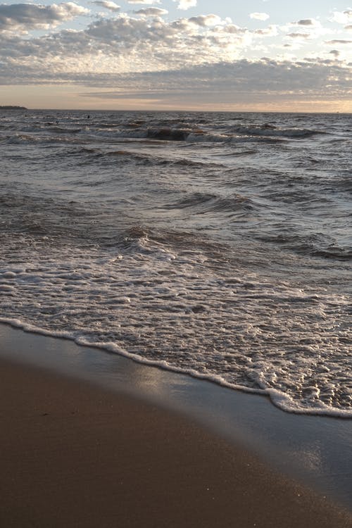 愛情不只是簡單的一句承諾