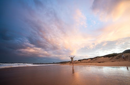 都市我的七個(gè)姐姐扶弟魔小說丁寧夏晴天整本閱讀