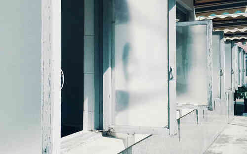 一句經(jīng)典的心情說說（54條）