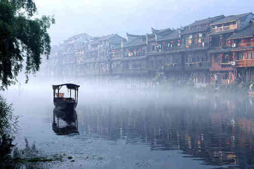 qq空間精短正能量的經(jīng)典說(shuō)說(shuō)大全（98條）