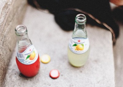 再好的過(guò)去，回憶的次數(shù)多了味道也就淡了