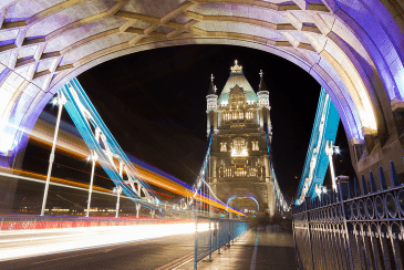 一個(gè)人過(guò)情人節(jié)的傷感說(shuō)說(shuō)大全 和好容易，如初太難